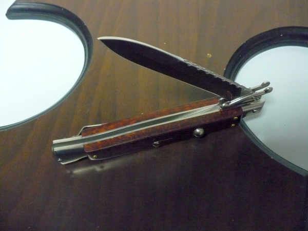 Classic swinguard - italian stiletto, coltello a scatto, 28cm - AKC World ,legno di serpente /snakewood ,  lama baionetta lavorata a lima / file work