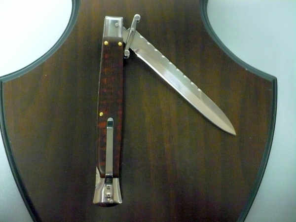 Classic swinguard - italian stiletto, coltello a scatto, 28cm - AKC World ,legno di serpente /snakewood ,  lama baionetta lavorata a lima / file work