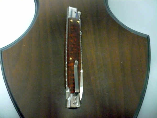 Classic swinguard - italian stiletto, coltello a scatto, 28cm - AKC World ,legno di serpente /snakewood ,  lama baionetta lavorata a lima / file work