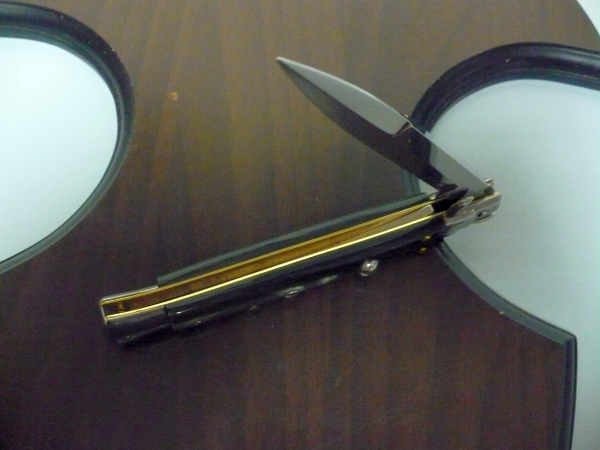 Frank Beltrame - italian stiletto, coltello a scatto, 28 cm -bufalo brasiliano, lama baionetta FB 28/09B-7