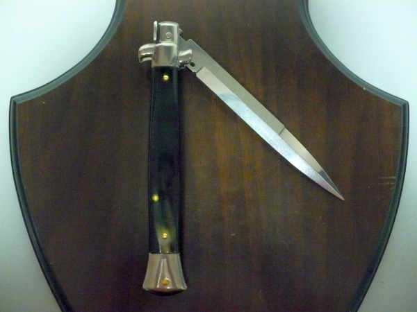 Frank Beltrame - italian stiletto, coltello a scatto, 28 cm -bufalo brasiliano, lama baionetta FB 28/09B-7