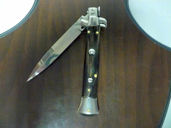 Frank Beltrame , italian stiletto , pugnale - 23 cm , corno di bufalo scuro, lama baionetta , modello FB 23/58B-7