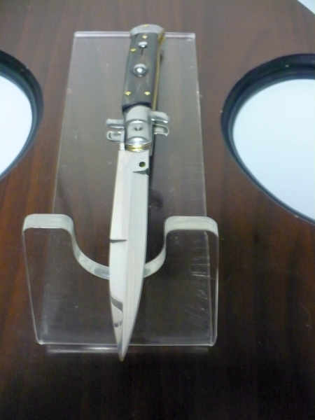 Frank Beltrame , italian stiletto , pugnale - 23 cm , corno di bufalo scuro, lama baionetta , modello FB 23/58B-7