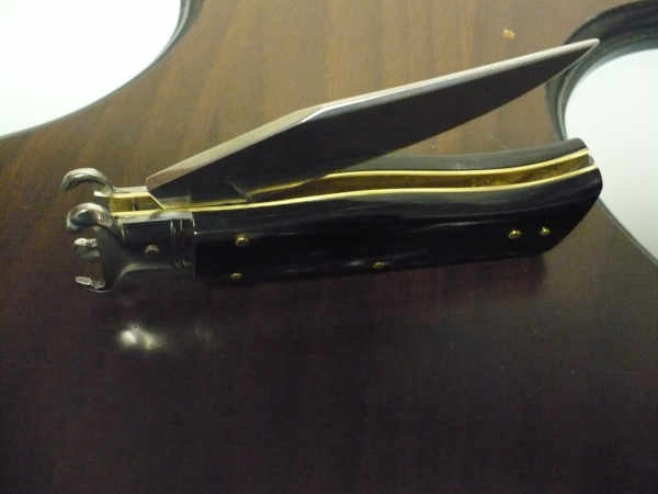 Famiglia Spadon - stiletto  calibro /20 - bufalo brasiliano - taglio classico clip point - 7