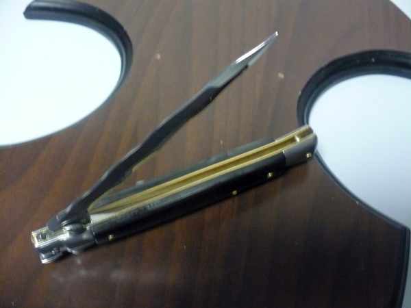 Frank Beltrame , italian stiletto , pugnale - 28 cm , corno di bufalo scuro, lama kriss, modello FB 28/58K- 7