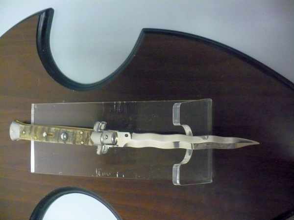 Frank Beltrame , italian stiletto - 28 cm , corno di ariete - lama kriss , modello FB 28/89K - 8