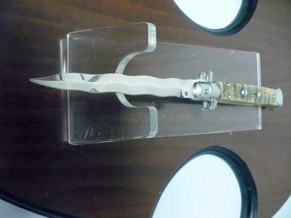 Frank Beltrame , italian stiletto - 28 cm , corno di ariete - lama kriss , modello FB 28/89K - 8