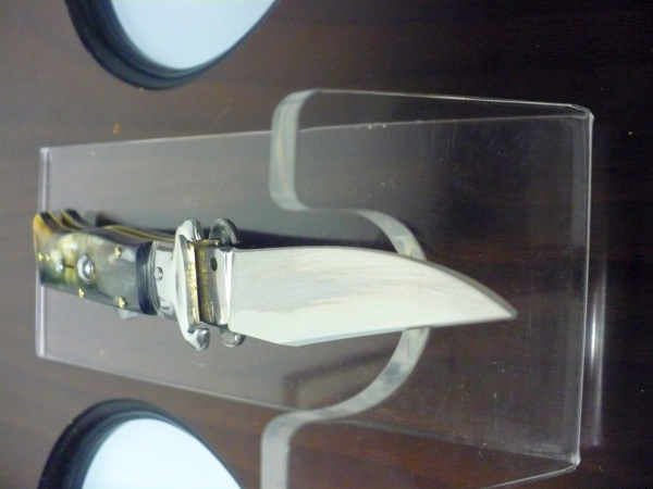Famiglia Spadon - stiletto  calibro /20 - bufalo brasiliano - taglio classico clip point - 8