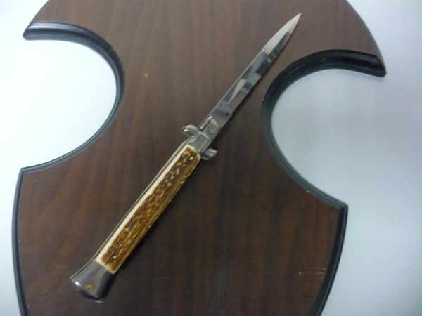 Coltello a scatto - pugnale -Frank Beltrame - italian stiletto 28 cm - corno di cervo / deer horn, lama baionetta-  FB 28/63B-9