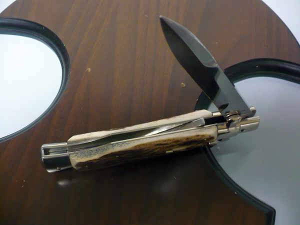 Black Widow  A.G.A. Campolin - italian stiletto 28 cm con guardia a croce maltese -cervo / deer