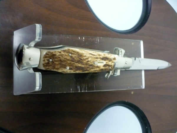 Black Widow  A.G.A. Campolin - italian stiletto 28 cm con guardia a croce maltese -cervo / deer