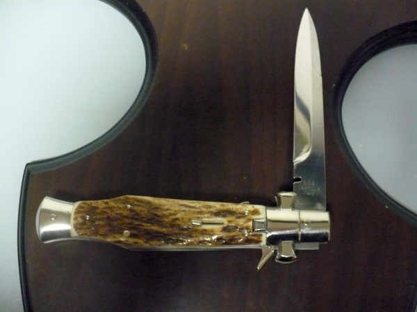 Black Widow  A.G.A. Campolin - italian stiletto 28 cm con guardia a croce maltese -cervo / deer