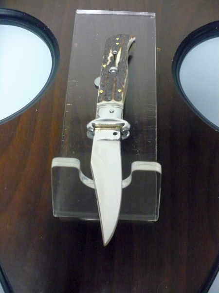Famiglia Spadon - stiletto  calibro /20 - corno di cervo / deer horn - taglio classico clip point - 7Famiglia Spadon - stiletto  calibro /20 - corno di cervo / deer horn - taglio classico clip point - 8
