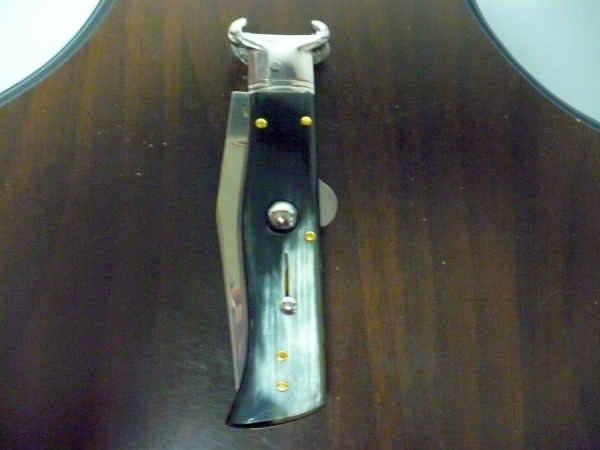 Famiglia Spadon - stiletto  calibro /20 - bufalo brasiliano - taglio classico clip point - 9