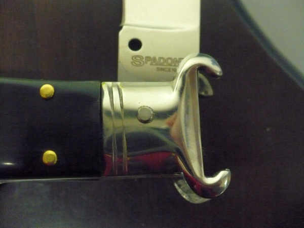 Famiglia Spadon - stiletto  calibro /20 - bufalo brasiliano - taglio classico clip point - 9