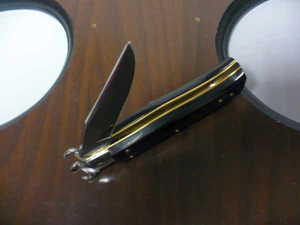 Famiglia Spadon - stiletto  calibro /20 - bufalo brasiliano - taglio classico clip point - 9