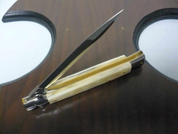 Frank Beltrame, italian stiletto, coltello a scatto - 28 cm , madreperla -mother of pearl - modello FB 28/96 B