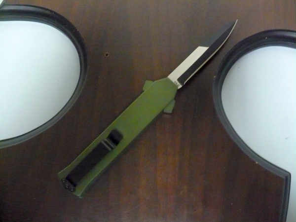 Coltello frontale teflonato nero - F16 OTF - 20,50 cm - lama baionetta - AKC World knife - 5