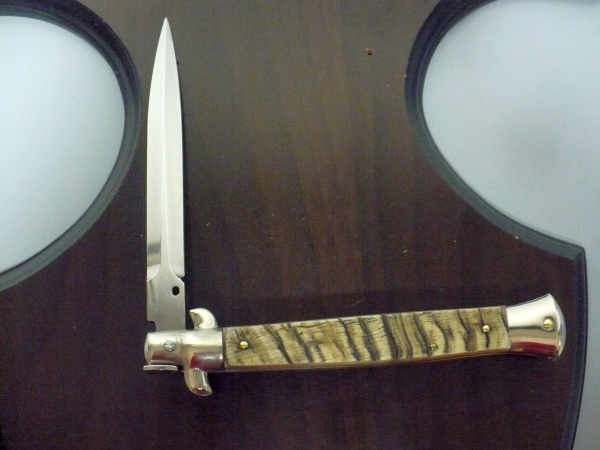 Frank Beltrame , italian stiletto trench - 28 cm , corno di ariete - lama dagger robusta da 5,5 mm, modello FB 28/89D