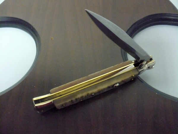 Frank Beltrame , italian stiletto trench - 28 cm , corno di ariete - lama dagger robusta da 5,5 mm, modello FB 28/89D