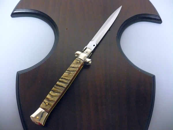 Frank Beltrame , italian stiletto trench - 28 cm , corno di ariete - lama dagger robusta da 5,5 mm, modello FB 28/89D