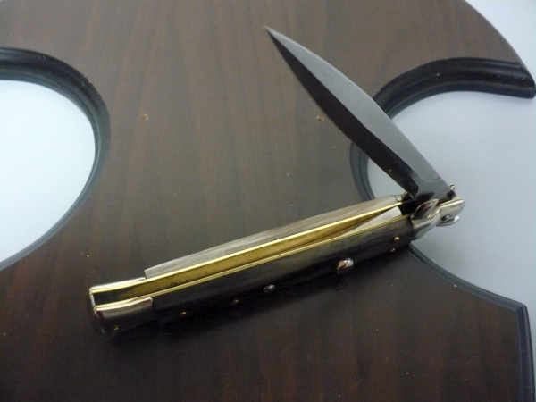Italian stiletto trench - pugnale Frank Beltrame - 28 cm -corno di bufalo brasiliano , lama dagger robusta da 5,5 mm-  FB 28/09D