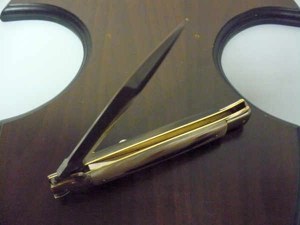 Italian stiletto trench - pugnale Frank Beltrame - 28 cm -corno di bufalo brasiliano , lama dagger robusta da 5,5 mm-  FB 28/09D