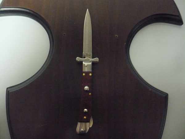 Swinguard Medici- italian stiletto, coltello a scatto, 18,50 cm- AKC World ,lama dagger damasco, legno di serpente / snake wood