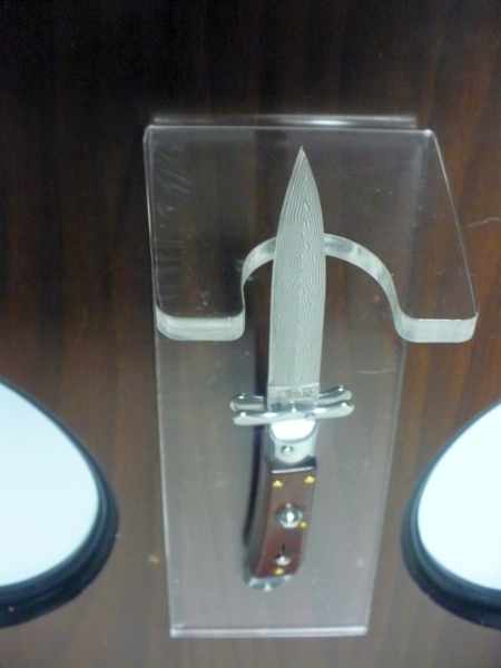 Swinguard Medici- italian stiletto, coltello a scatto, 18,50 cm- AKC World ,lama dagger damasco, legno di serpente / snake wood