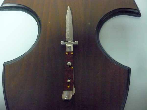 Swinguard Medici- italian stiletto, coltello a scatto, 18,50 cm- AKC World ,lama dagger damasco, legno di serpente / snake wood
