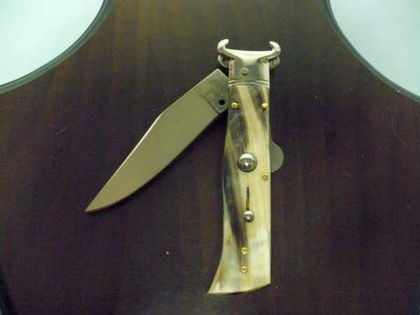Famiglia Spadon - stiletto  calibro /20 - bufalo brasiliano - taglio classico clip point - 11