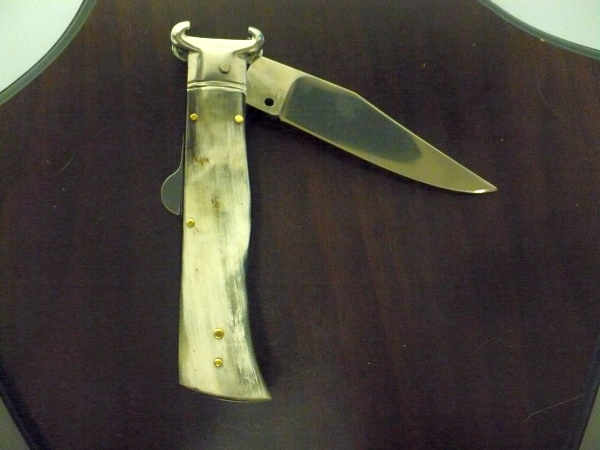 Famiglia Spadon - stiletto  calibro /20 - bufalo brasiliano - taglio classico clip point - 11