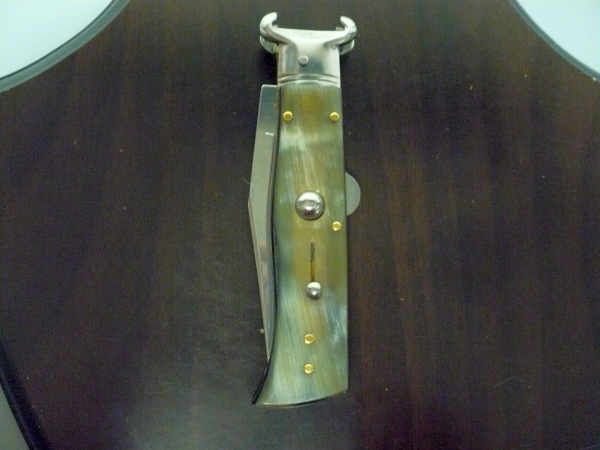 Famiglia Spadon - stiletto  calibro /20 - bufalo brasiliano - taglio classico clip point - 12