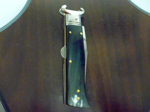 Famiglia Spadon - stiletto  calibro /20 - bufalo brasiliano - taglio classico clip point - 12