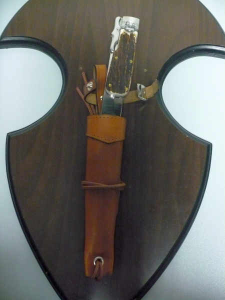 A.G.A.Campolin - Wild boar knife , pugnale- 30 cm , taglio cliassico clip piont - corno di cervo / deer horn